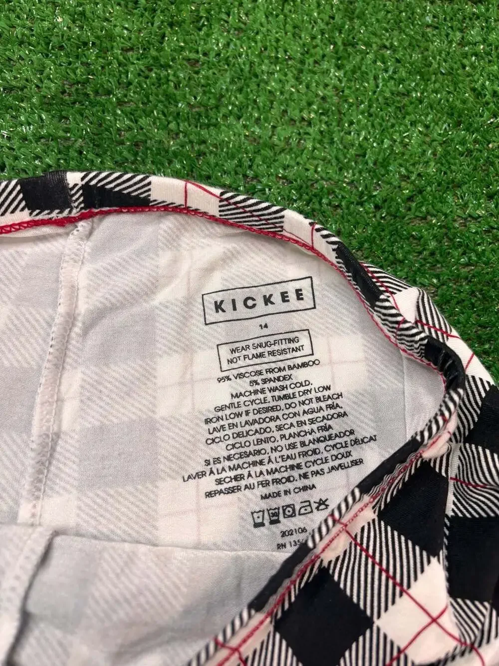 Kickee Buffalo Check Pajama Set Size 14 Black White Red Plaid Long Sleeve